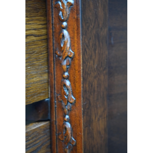 502 - Reproduction Regency style sideboard with fluted legs and 3 drawers, 107x53x87cm tall.