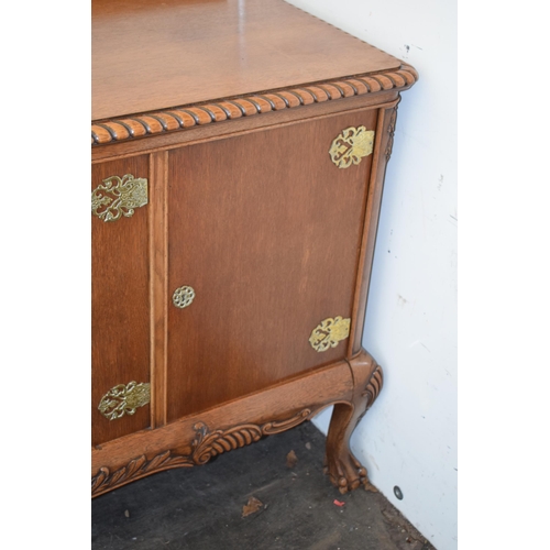 512 - Quality reproduction Regency style sideboard with 2 central cupboards flanked by side cupboards, bal... 