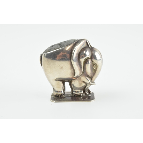 297 - Silver 925 pin cushion in the form of an elephant, 4.5cm tall.