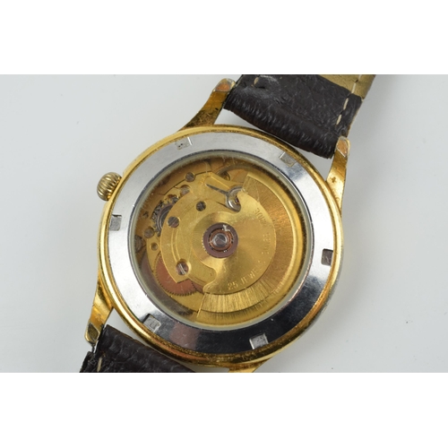 473 - Bulova Automatic 25 Jewel gentlemans wristwatch on leather strap, 35mm, in working order.