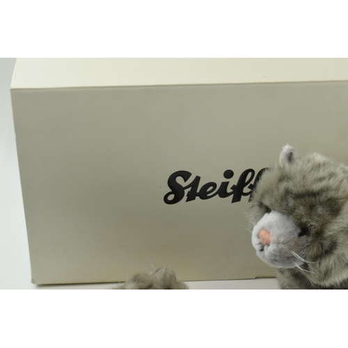 155 - Boxed Steiff Bears 'Mizzy' cat and kitten (2).