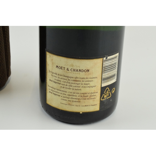 274 - Moet & Chandon Brut Imperial Champagne 750ml in Moet & Chandon sleeve.