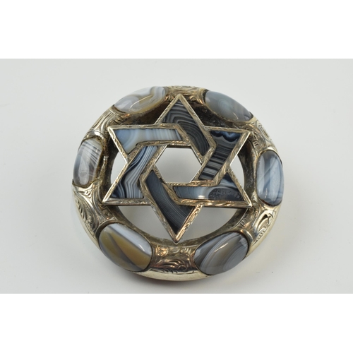 316 - Victorian silver and Scottish agate brooch with the Star of David, 48mm wide, unmarked.