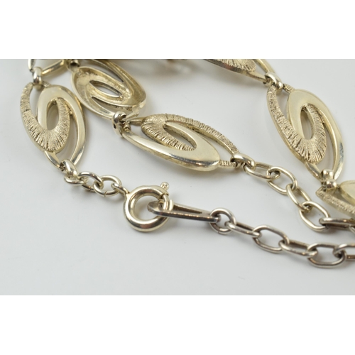 389 - Sterling silver necklace with Scandinavian design, 18.1 grams, 45cm long, stamped 925.