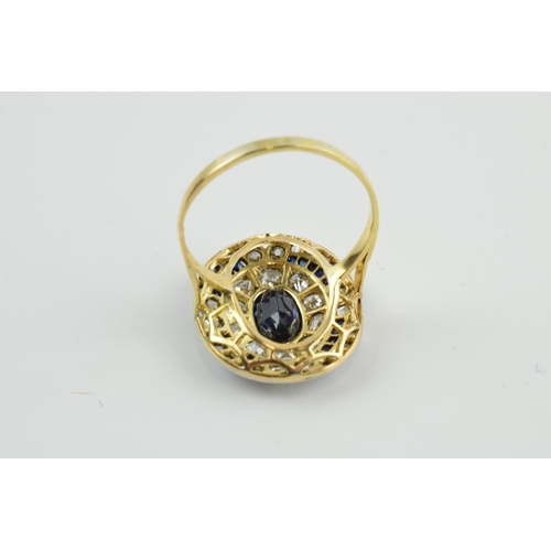400 - Art Deco 18ct gold and platinum ring set with circa 1.35ct of diamonds and circa 1.3ct of sapphires,... 