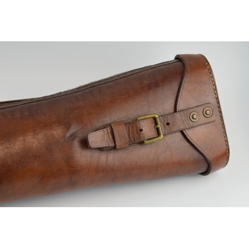 189 - Antique Block leather spare barrel case with quality fittings and in excellent original condition – ... 