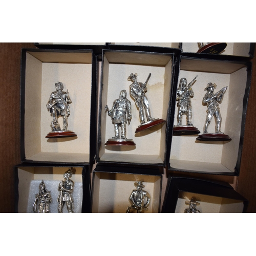 303 - A collection of Royal Hampshire Art Foundry figures (12 - mostly boxed).