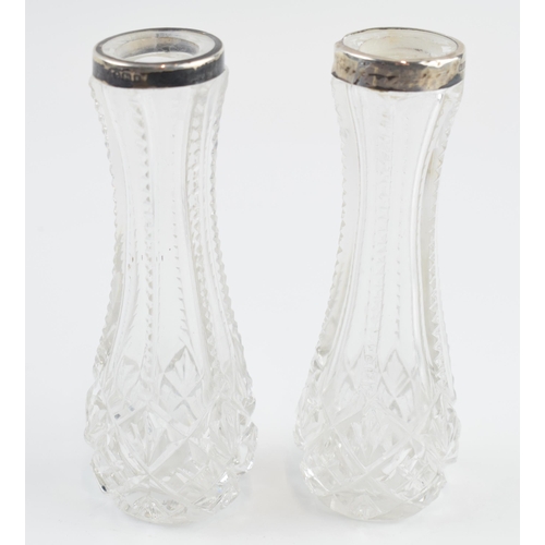 310P - Silver pair of glass vases with silver rims, Birmingham 1906 (2), 11cm tall.