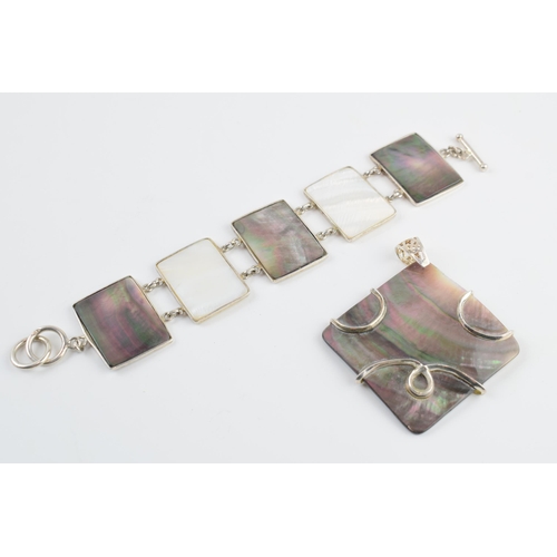 405G - Silver abalone chunky bracelet with a similar pendant (2).