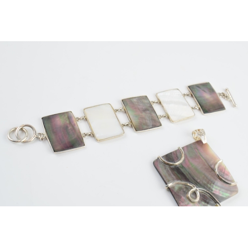 405G - Silver abalone chunky bracelet with a similar pendant (2).