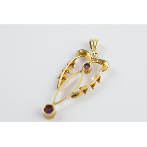 405W - 9ct gold amethyst & seed pearl pendant, 2.1 grams, 4cm long.