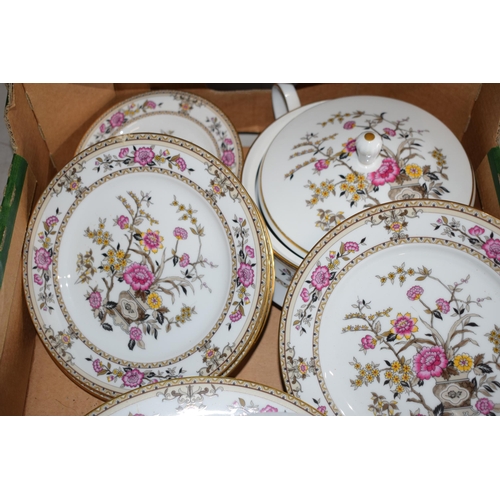 195 - Noritake dinner ware in the 'Asian Dream' pattern to include plates, tureens and others (Qty).