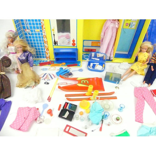 277 - A good collection of vintage Sindy and Barbie dolls and accessories. Including Hotel Continental fol... 