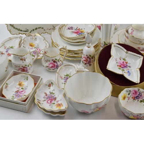 161 - A collection of Royal Crown Derby items in the 'Derby Posies' pattern to include dishes, vases, jugs... 