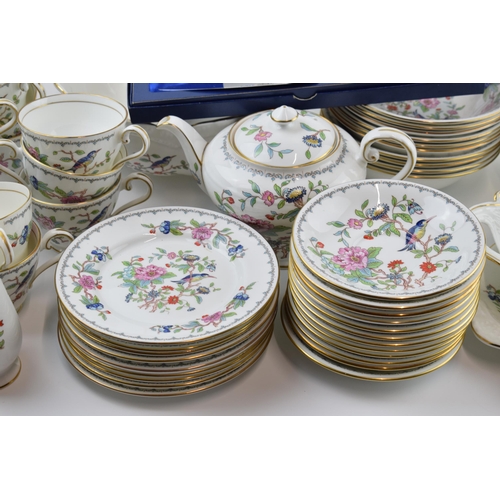 164 - Aynsley Pembroke tea and dinner ware to include a large table bowl, 11 cups, a teapot, vases, cruets... 