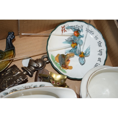 185 - Mixed items to include metalware, Wade, Doulton Rose Elegans tea ware, Wedgwood and others (Qty).