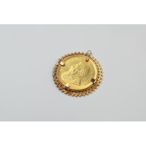 214 - 1/10 Krugeraand 1982 1/10 oz fine gold coin in 9ct gold mount, 22mm diameter, 4.1 grams total weight... 