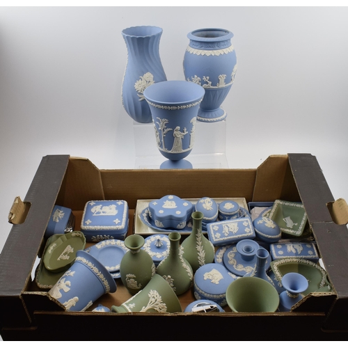 170 - Wedgwood Jasperware mixed lot. A good quantity and variety of pieces in blue and sage green. Include... 