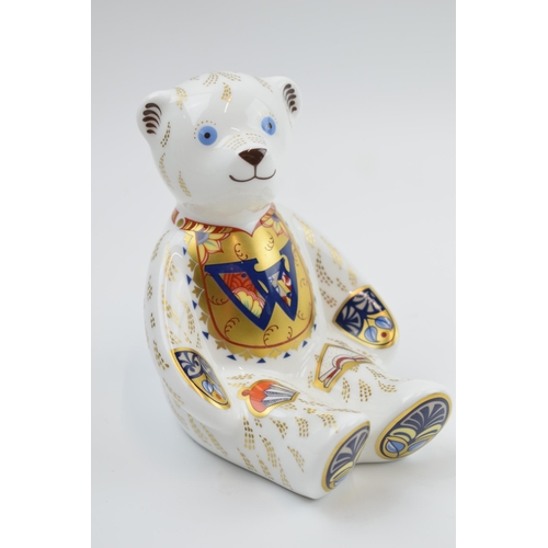 17 - Royal Crown Derby Paperweight in the form of an Alphabet Bear - W , first quality with gold stopper.