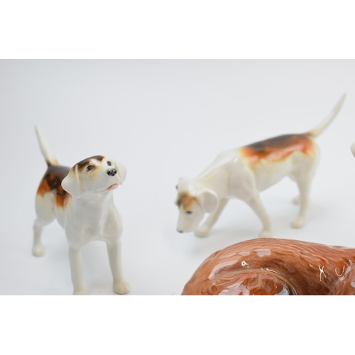 62 - Beswick foxhounds with a lying fox 1017 (5) (fox af).