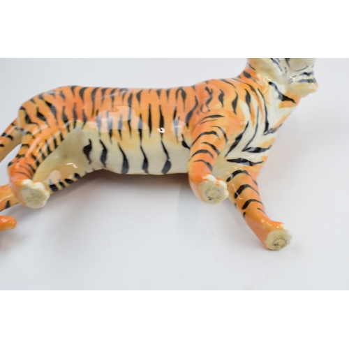 65 - Beswick Tiger 2096.