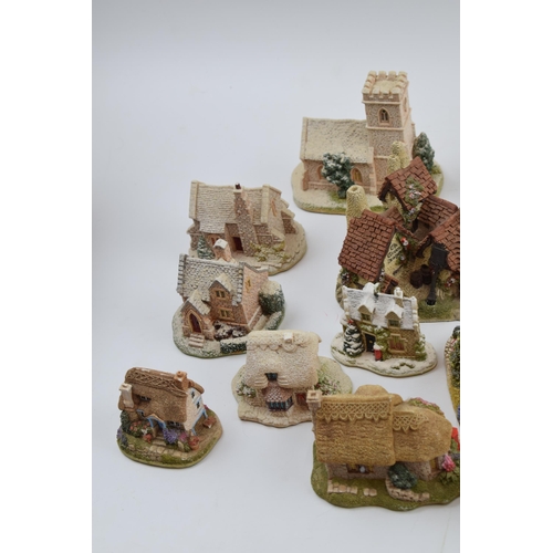 83 - Lilliput Lane, David Winter and similar artist models to include St Josephs Church, Olde York Toll, ... 