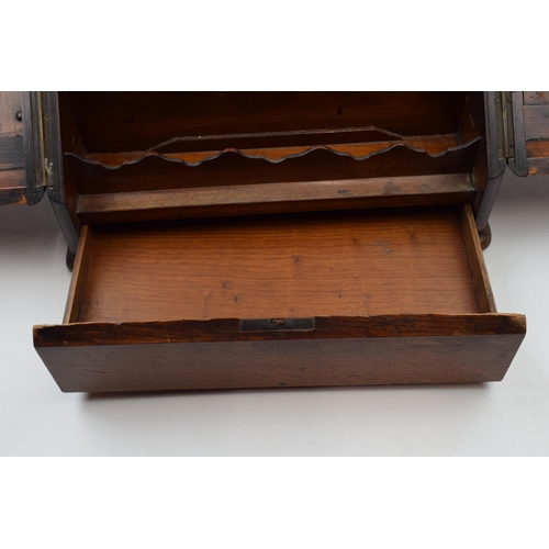 414 - 19th century mahogany writing box / letter rack with folding doors, 40cm wide, 33cm tall.