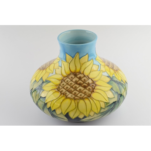 102 - Large Moorcroft squat vase in the Sunflowers design, 25cm diameter.