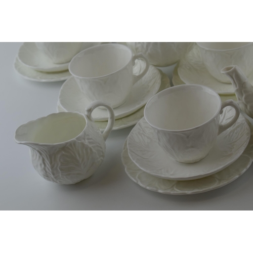 148 - Coalport / Wedgwood Countryware to include a small teapot, 6 cups, 6 saucers, 6 sides, a milk jug an... 