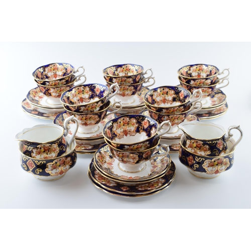 165 - Royal Albert Heirloom tea ware to include 12 cups, 12 saucers, 12 side plates, 2 milk jugs, 2 sugar ... 