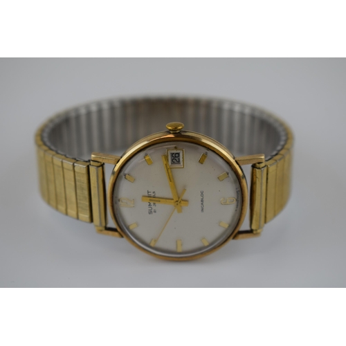 414 - Summit 21 Jewels 9ct gold cased gentlemans wristwatch on elastic plated strap, 34mm, back of case we... 