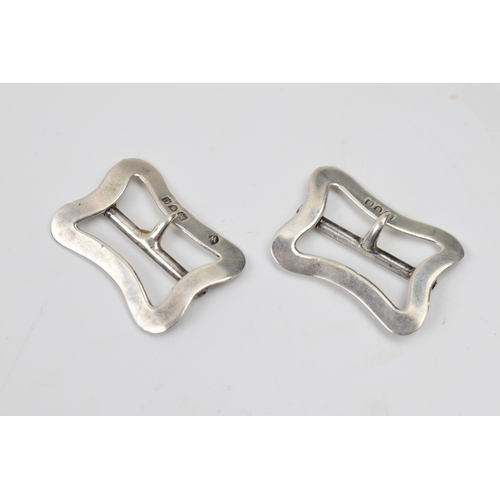 449 - A pair of silver shoe / belt buckles, 7.9 grams, London 1898, William Comyns (2).