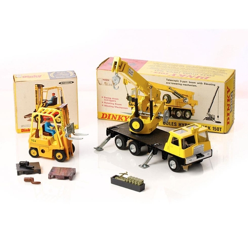 313 - Dinky Toys 980 Cole's Hydro Truck 150T, (Plastic Fuel cans and tool accessories present) and a 404 c... 