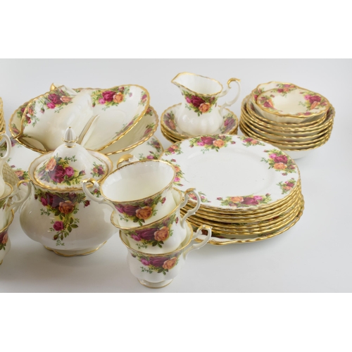 168 - A good collection of Royal Albert Old Country Roses to include a teapot, dinner plates, side plates,... 