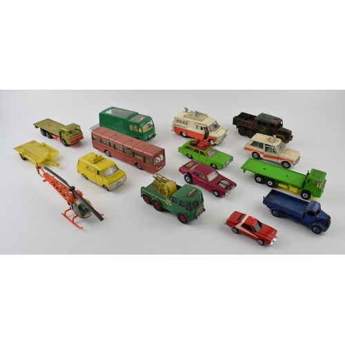 306 - A mixed collection of unboxed vintage die-cast model vehicles to include Dinky Toys Ford Transit Pol... 