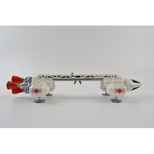 315 - Dinky Toys 360 Space 1999 Eagle Freighter, (white/red body, red rear and side thrusters) complete wi... 