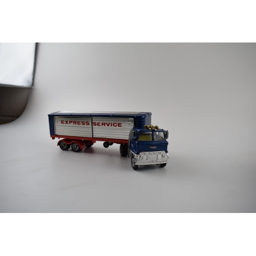 325 - Corgi Major die-cast model 1137 Ford Tilt Cab H Series With Detachable Trailer D model, scarcer box ... 