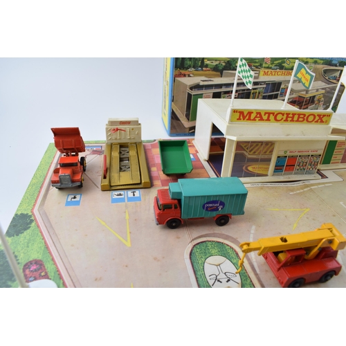 337 - Boxed Matchbox Service Station with Forecourt, together with Matchbox Lesney unboxed die-cast models... 