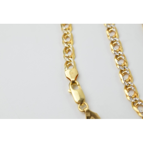 620 - 9ct gold necklace with two tone decoration, 46cm long, 14.3 grams.