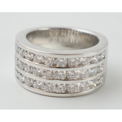 635 - 950 platinum ring set with 1.8ct F/G US2 diamonds, size I.