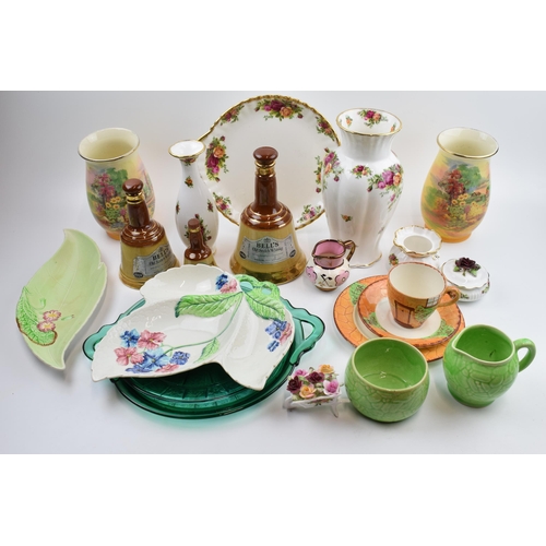 116 - Pottery to include Royal Albert Old Country Roses to include a large vase, a cake plate and others, ... 