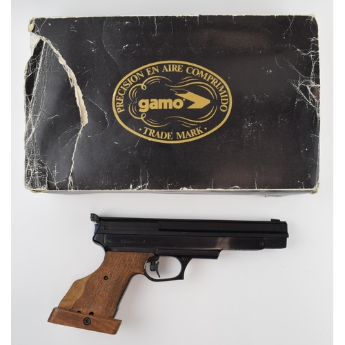 533 - Gamo Single Stroke pnuematic air pistol in original box. In working order. Length 34cm.