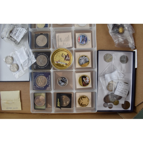 320 - A collection of silver and gold plated commemorative coins, together with a quantity of UK and forei... 