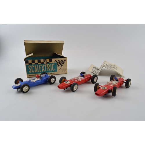 331 - Triang Scalextric boxed set, 'Grand Prix Series' cars, C/81 Cooper Formula 1 and C/82 Lotus Formula ... 