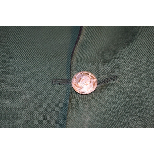 338 - Green blazer, by Brayshaw of Leeds, with Irish lyre buttons.