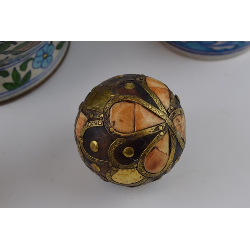 350 - Interesting items of Eastern origin to include a matching enamelled lampbase, bowl and lidded jar, w... 