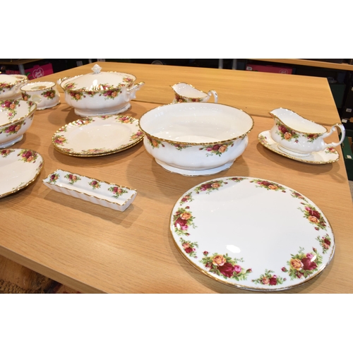 205 - Collection of Royal Albert Old Country Rose dinner ware to include 2 gravy boats with trays, large b... 