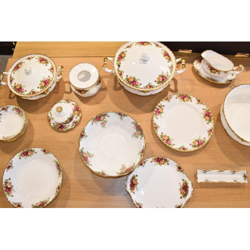 205 - Collection of Royal Albert Old Country Rose dinner ware to include 2 gravy boats with trays, large b... 