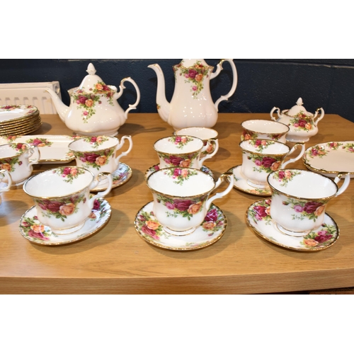 206 - Collection of Royal Albert Old Country Rose tea ware to include 6 cups and saucers, 6 cups, 2 teapot... 