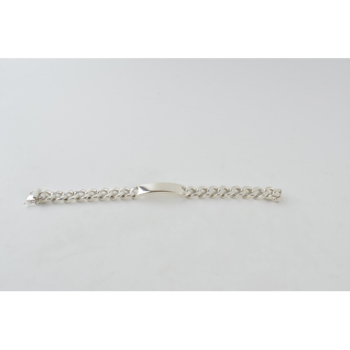 277 - Silver curb link bracelet marked 925 Italy. Length including clasp 24.5cm. Weight 88.3g.